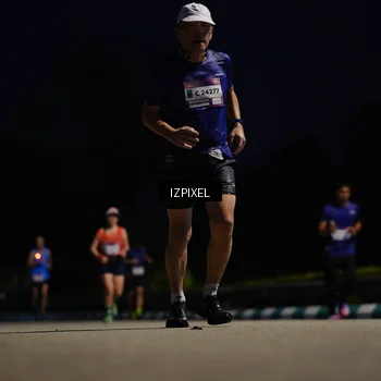 Runner Photo 7399393