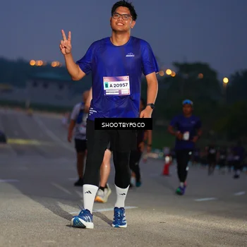 Runner Photo 7399411