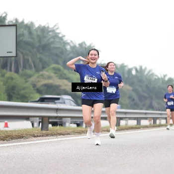 Runner Photo 7399413