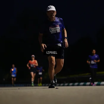 Runner Photo 7399419