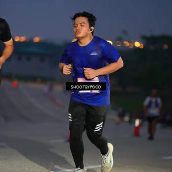 Runner Photo 7399450