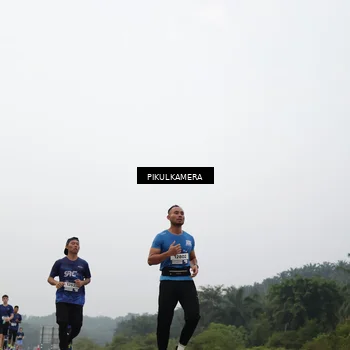 Runner Photo 7399454