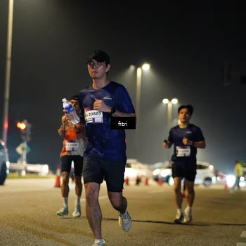 Runner Photo 7399456