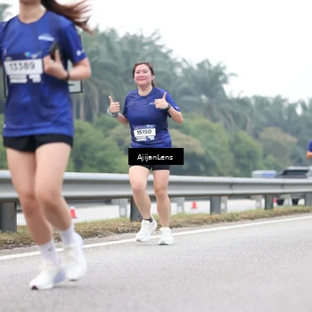 Runner Photo 7399459