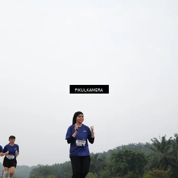 Runner Photo 7399474