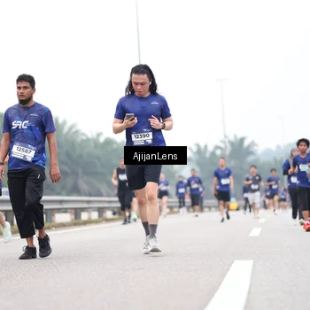 Runner Photo 7399496