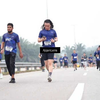 Runner Photo 7399505