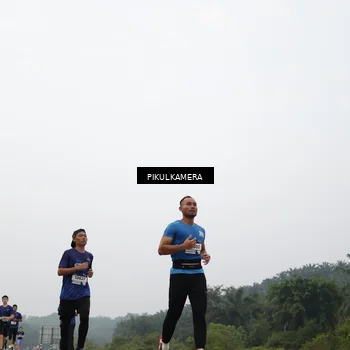 Runner Photo 7399522