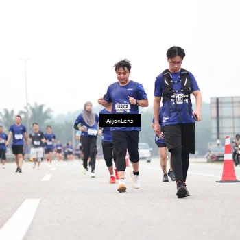 Runner Photo 7399531