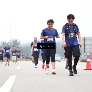 Runner Photo 7399551