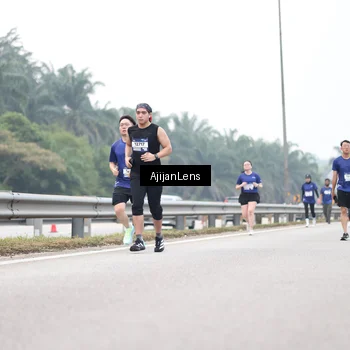 Runner Photo 7399567