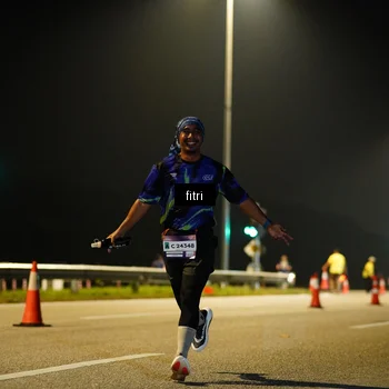Runner Photo 7399570