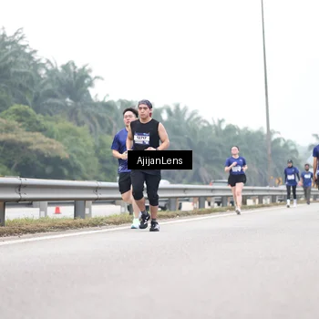 Runner Photo 7399626