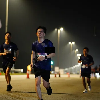 Runner Photo 7399629