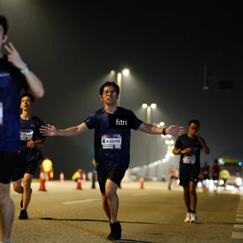 Runner Photo 7399649