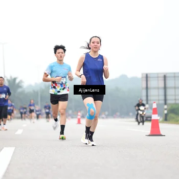 Runner Photo 7399667