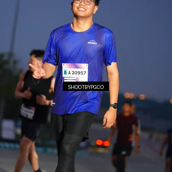 Runner Photo 7399669
