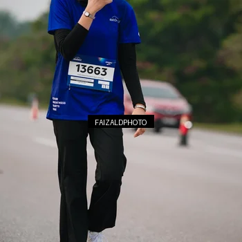 Runner Photo 7399730