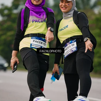 Runner Photo 7399792