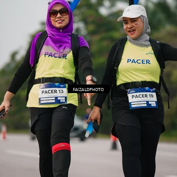 Runner Photo 7399809