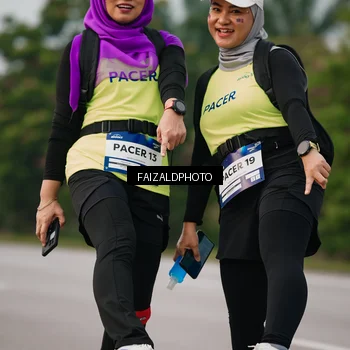 Runner Photo 7399815