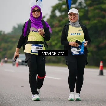Runner Photo 7399843