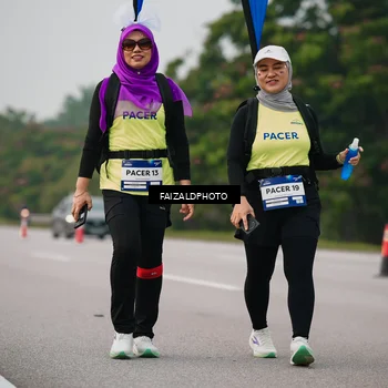 Runner Photo 7399852