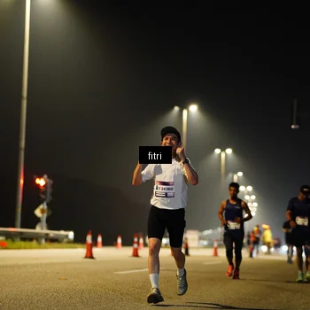 Runner Photo 7399855