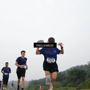 Runner Photo 7399868