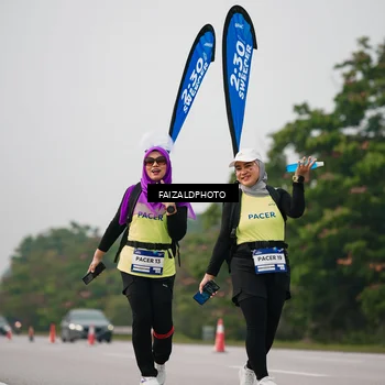 Runner Photo 7399872