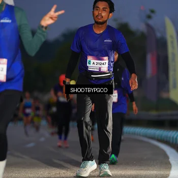 Runner Photo 7399934