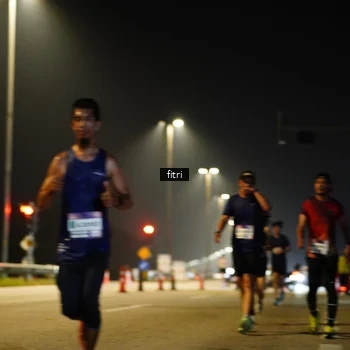 Runner Photo 7399935