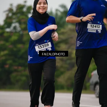 Runner Photo 7399937