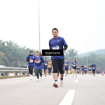 Runner Photo 7399964