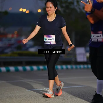Runner Photo 7399973
