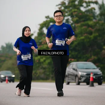 Runner Photo 7399980