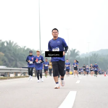 Runner Photo 7399986