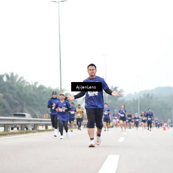 Runner Photo 7399998