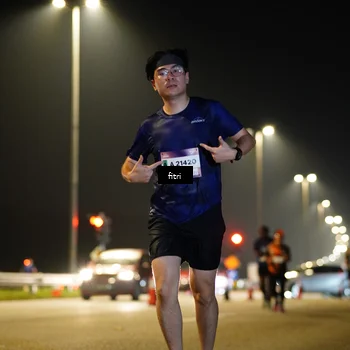 Runner Photo 7400009