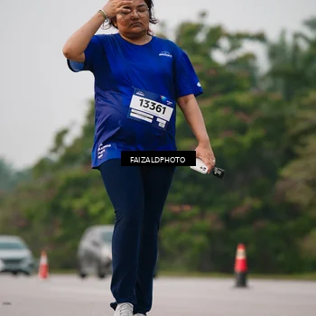 Runner Photo 7400013