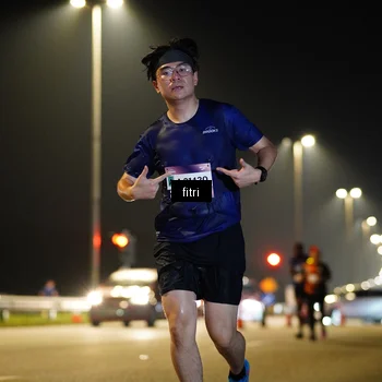 Runner Photo 7400024