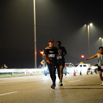 Runner Photo 7400035