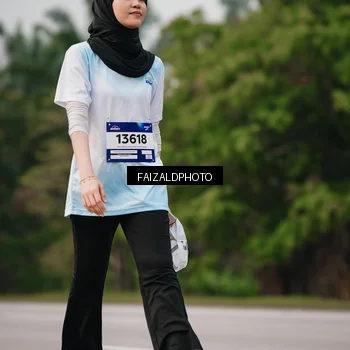 Runner Photo 7400043