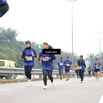 Runner Photo 7400050