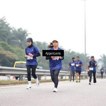 Runner Photo 7400066