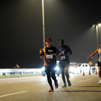 Runner Photo 7400073
