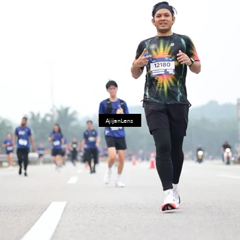 Runner Photo 7400085