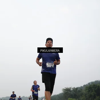 Runner Photo 7400128