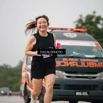 Runner Photo 7400137