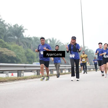 Runner Photo 7400153